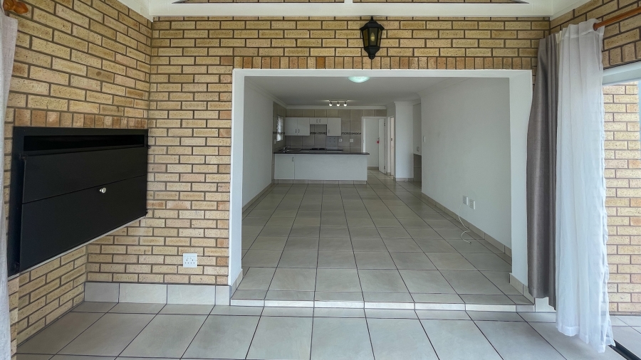 To Let 2 Bedroom Property for Rent in Tergniet Western Cape